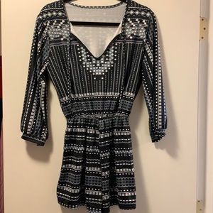NWT Cute Sexy V-neck Romper. Sz L